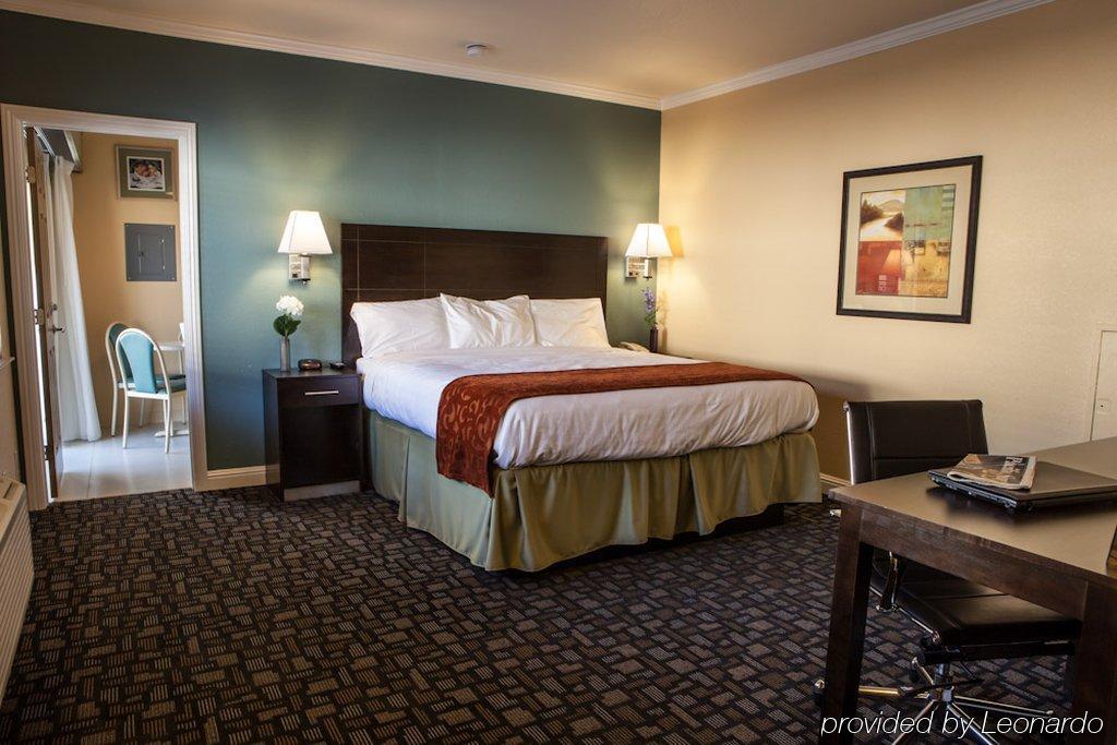 Marinwood Inn & Suites Новато Екстер'єр фото